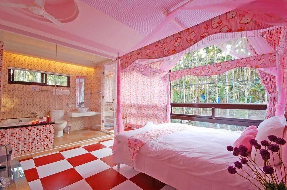 Full House Bed And Breakfast Nantou Extérieur photo